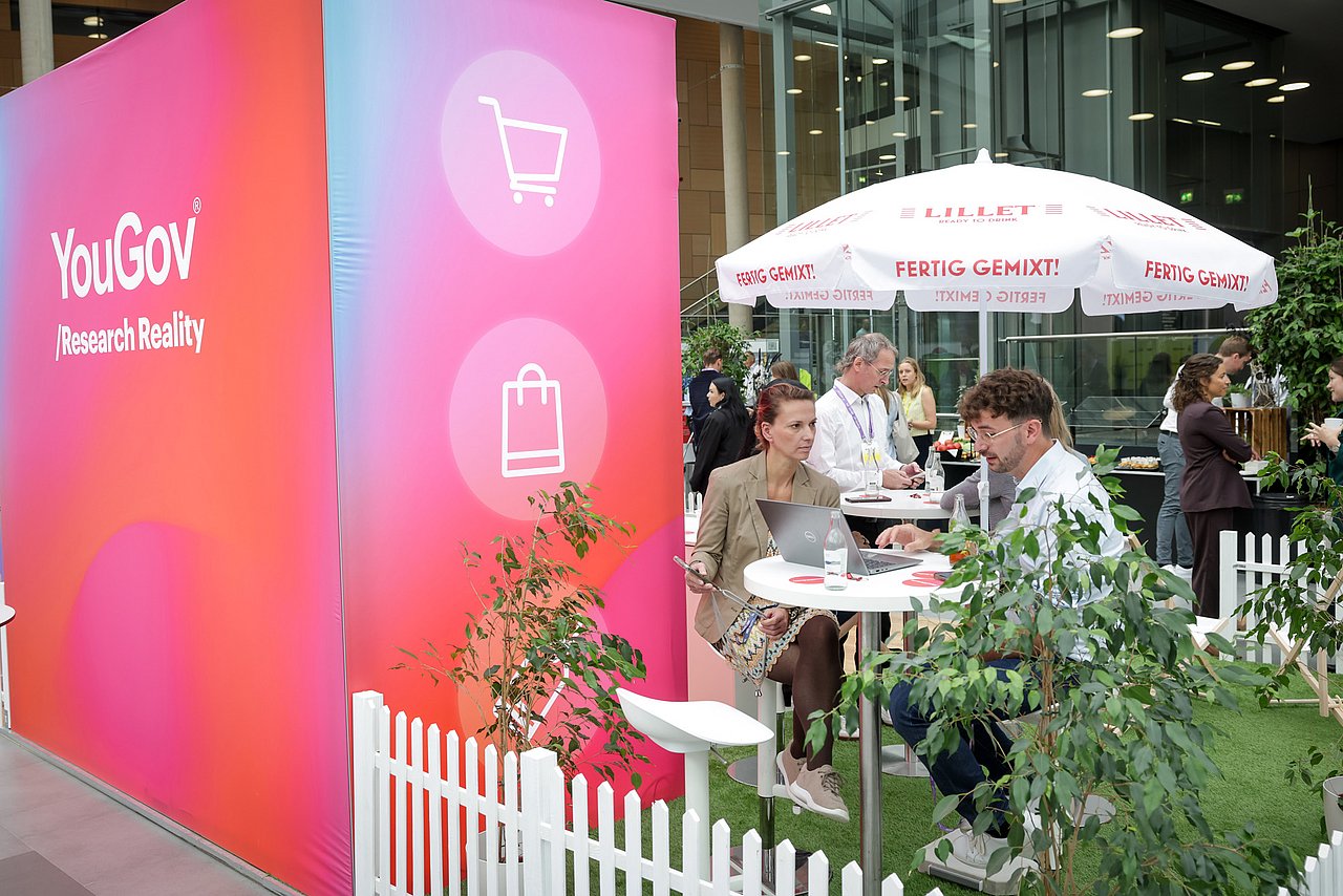 Der Stand von YouGov auf ECR iN MOTiON 2026