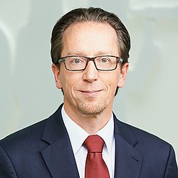 Portrait Oliver Wittig Henkel