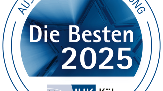 Button der IHK Köln, das Unternehmen nutzen dürfen, deren Auszubildende 2025 zu den Besten gehören