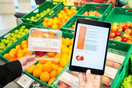 Fotografie Shopper Experience: Im Supermarkt der Zukunft können frische Lebensmittel gescannt und so zurück verfolgt werden