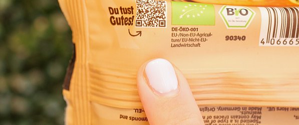 Bananenbrot von Glowkitchen mit aufgebrachtem dynamischen QR-Code von GS1