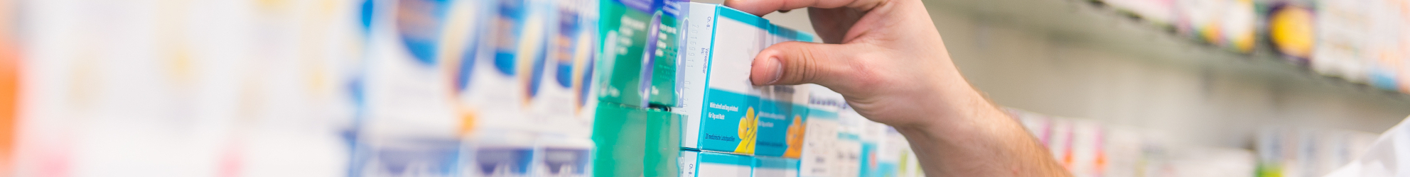 Der GS1 DataMatrix ist ein Code für kleinste Flächen - hier im Beispiel Medikamentenverpackungen